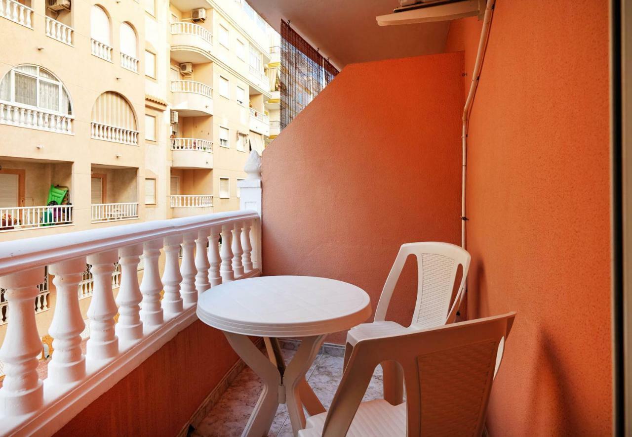 Calle La Loma Torrevieja Exterior photo